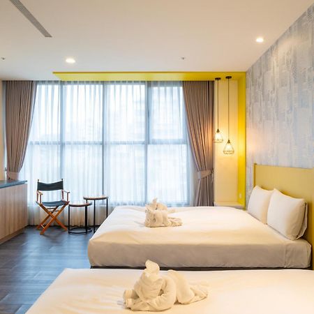 Ningcui Business Hotel ไถจง ภายนอก รูปภาพ