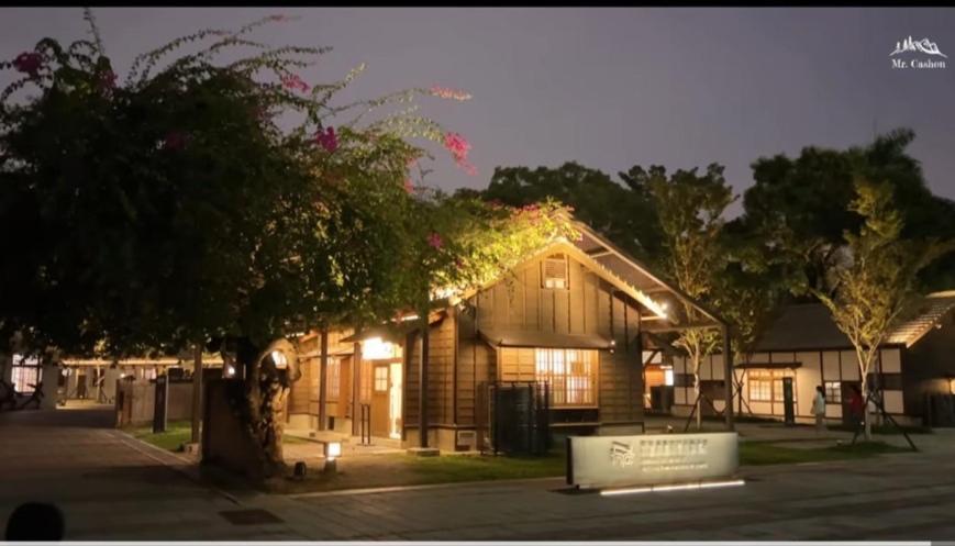 Ningcui Business Hotel ไถจง ภายนอก รูปภาพ