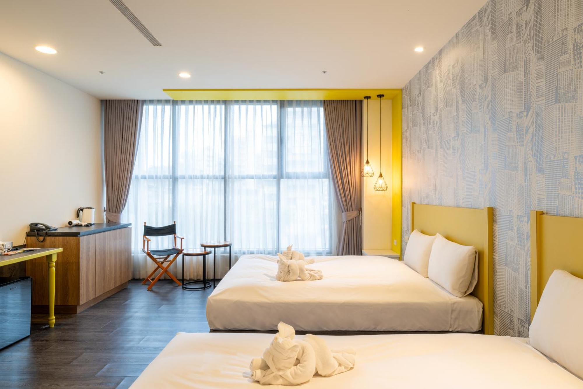 Ningcui Business Hotel ไถจง ภายนอก รูปภาพ