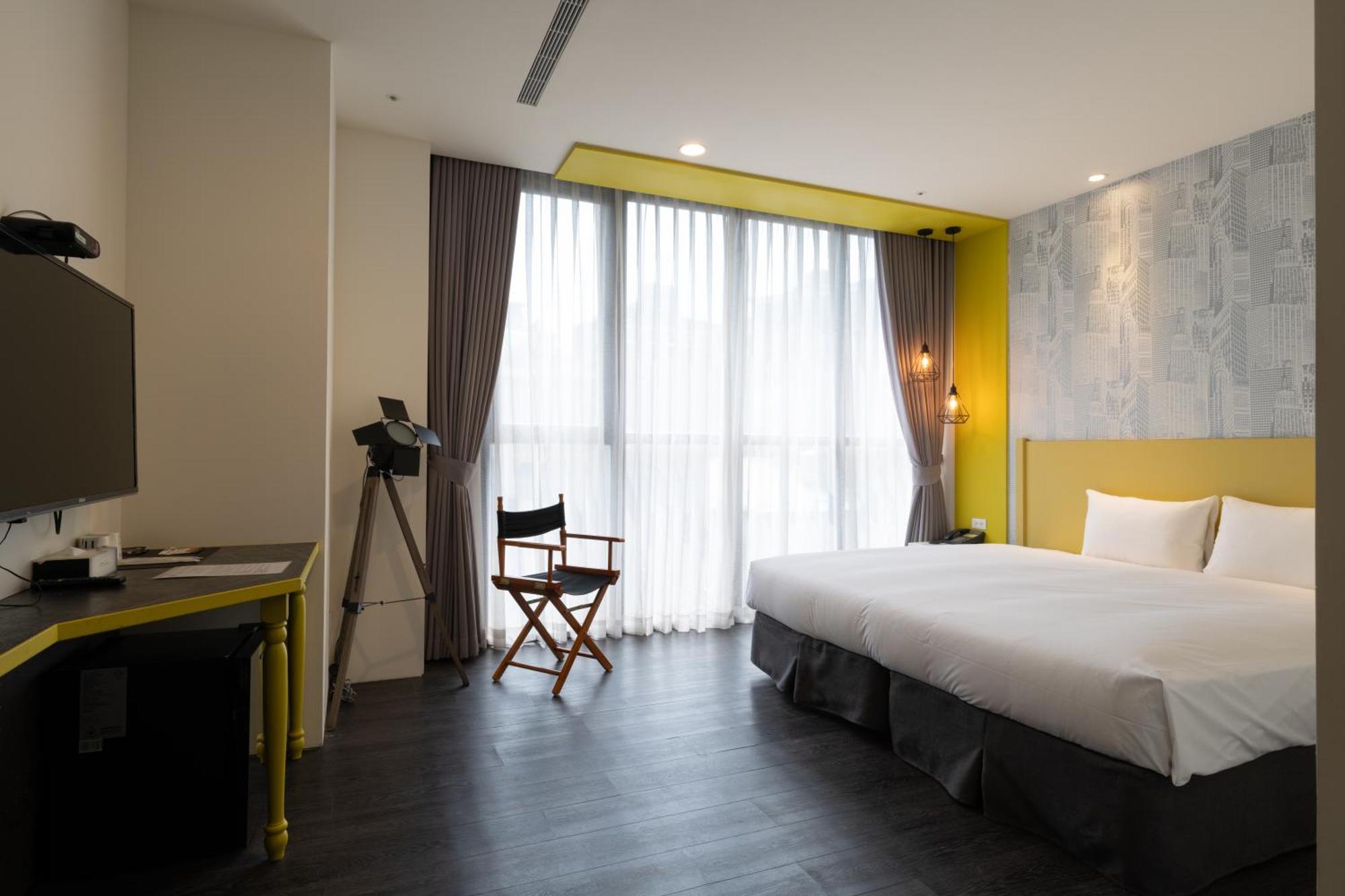 Ningcui Business Hotel ไถจง ห้อง รูปภาพ