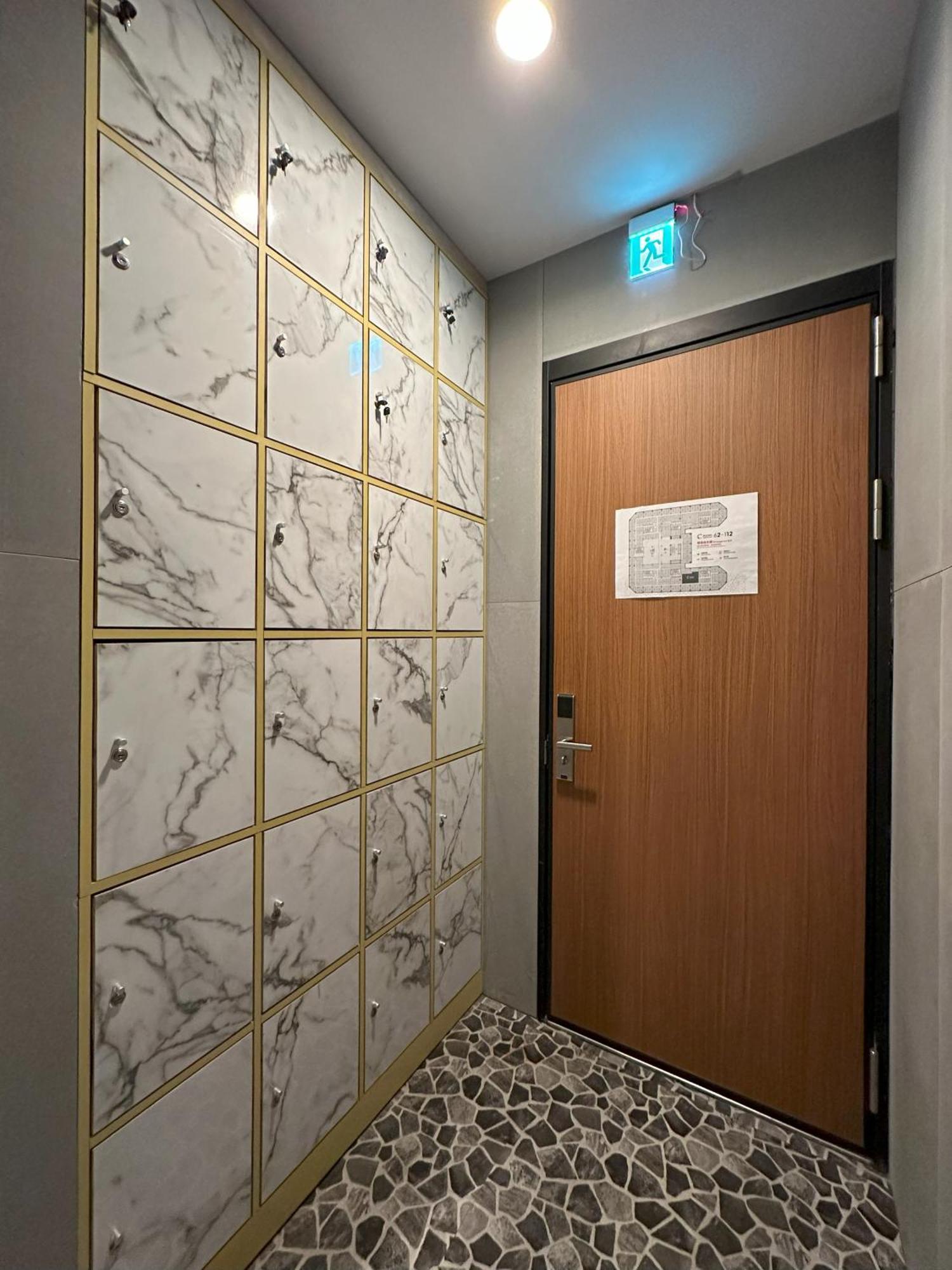 Ningcui Business Hotel ไถจง ภายนอก รูปภาพ